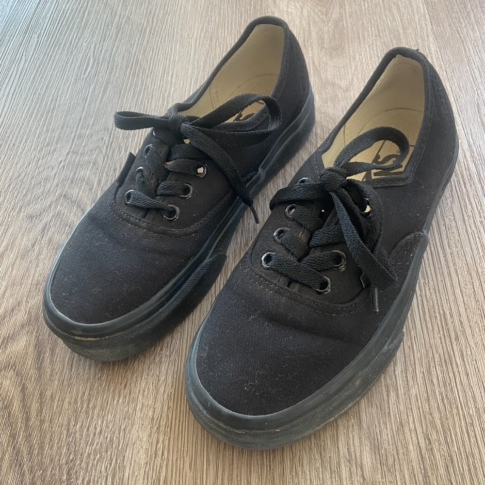 Donating soon Like new Vans